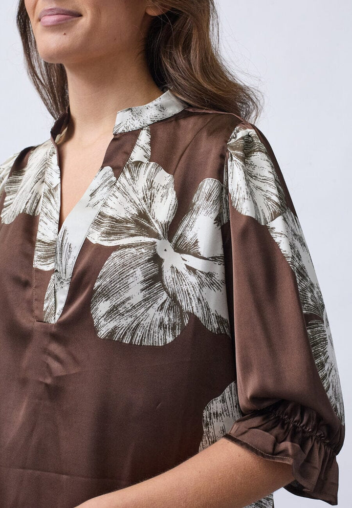 Sisters Point - Venny-Ss8 19834 - 800 - Brown Flower Bluser 