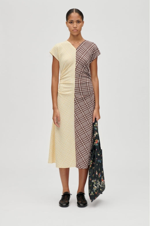 Stine Goya - 2118 Checkered Jersey, Ruched Waist Midi Dresssg-aw25-d156-2118 - Brown And Yellow Checks