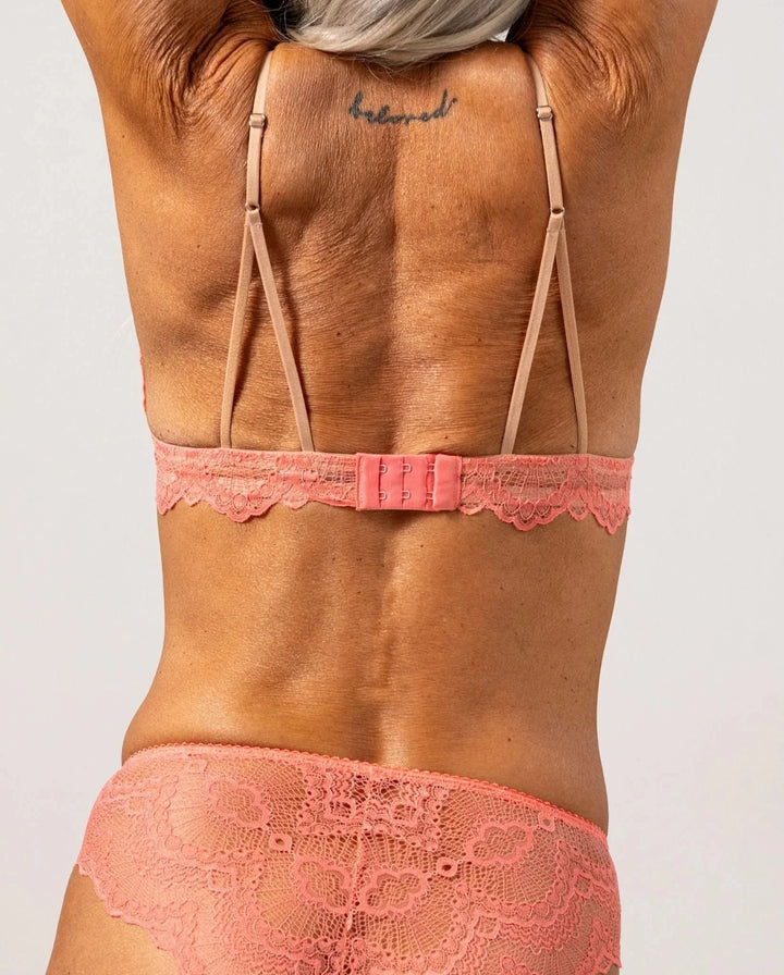 Understatement Underwear - Lace Satin Triangle Bralette - Coral Sand Undertøj 