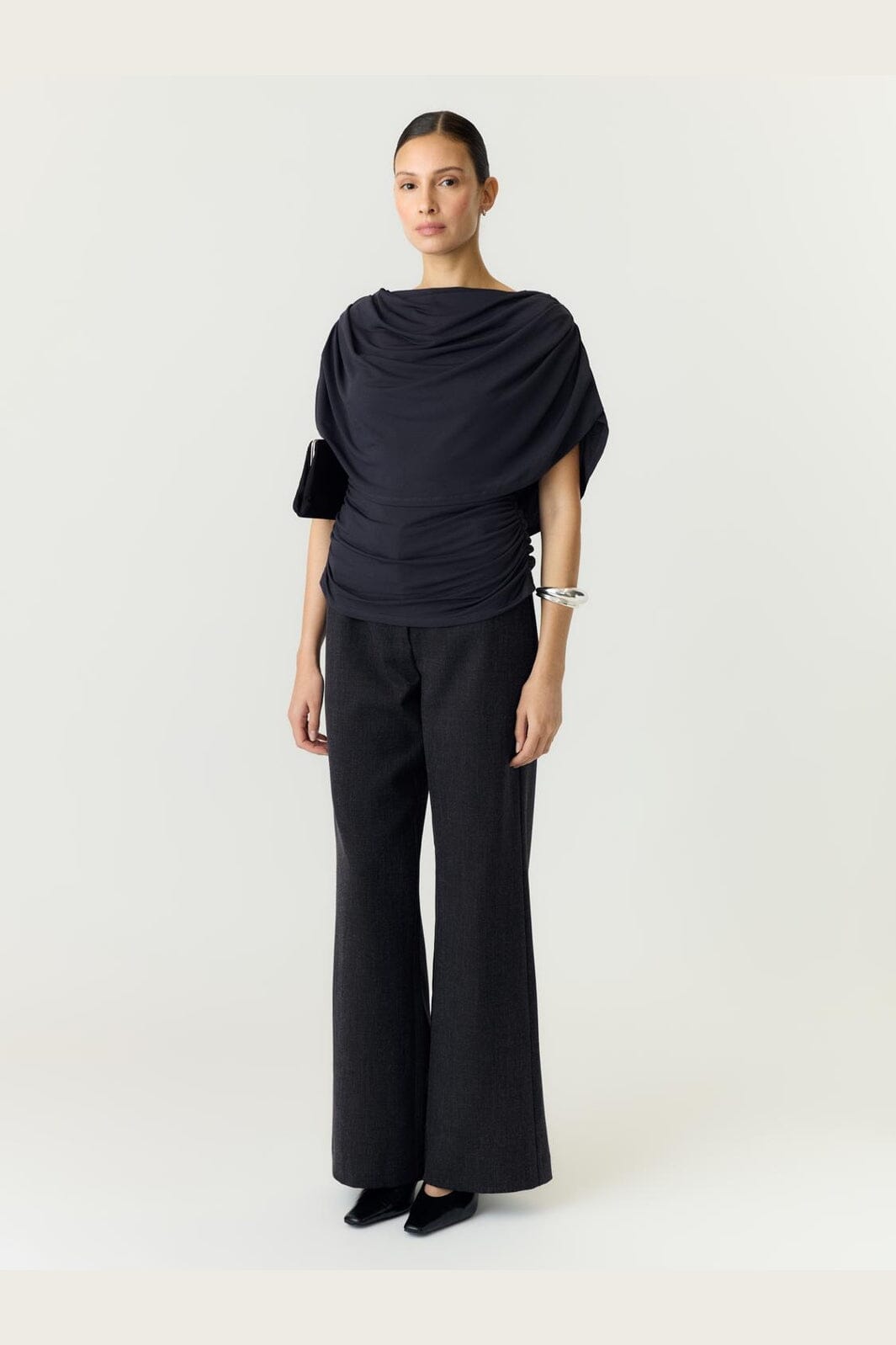 YAS - Yasdrala Cape Top Story - 5185840 Asphalt